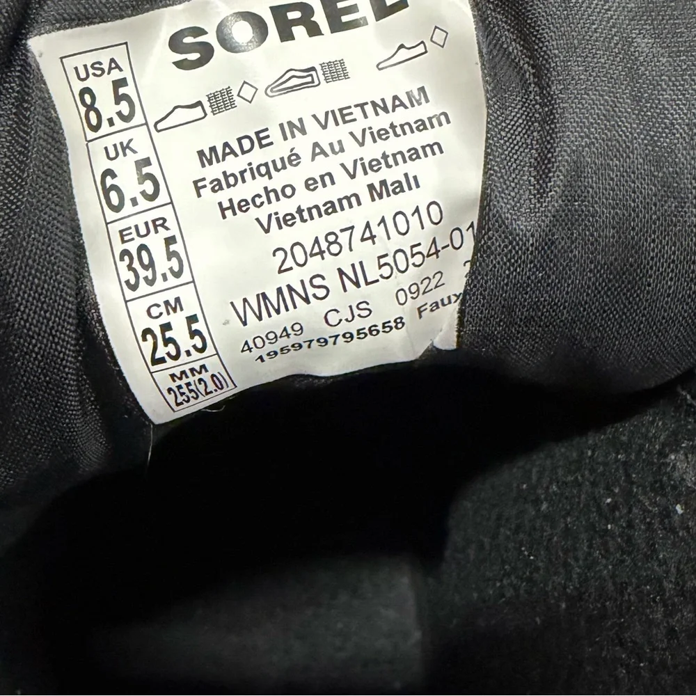 SOREL Ona RMX Waterproof Puffy Strap Bootie Size 8.5 Women’s